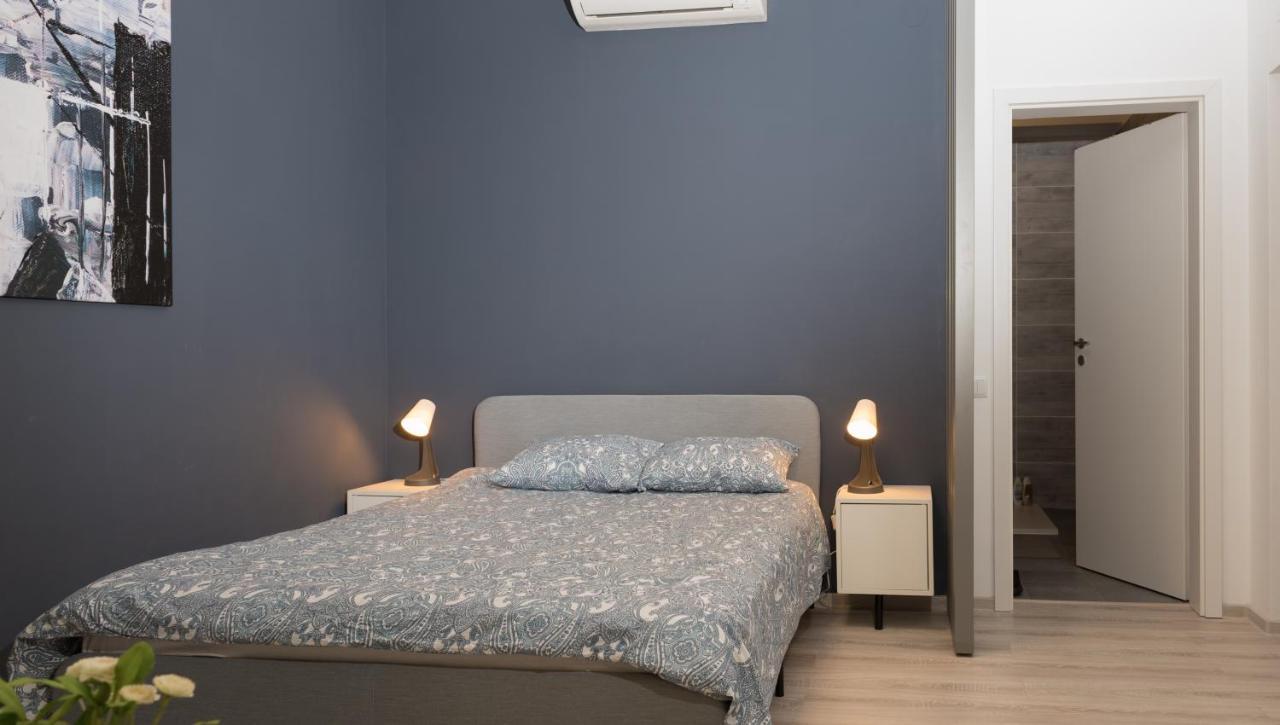 The Chic Minimalist - Apartment Jassy Zewnętrze zdjęcie